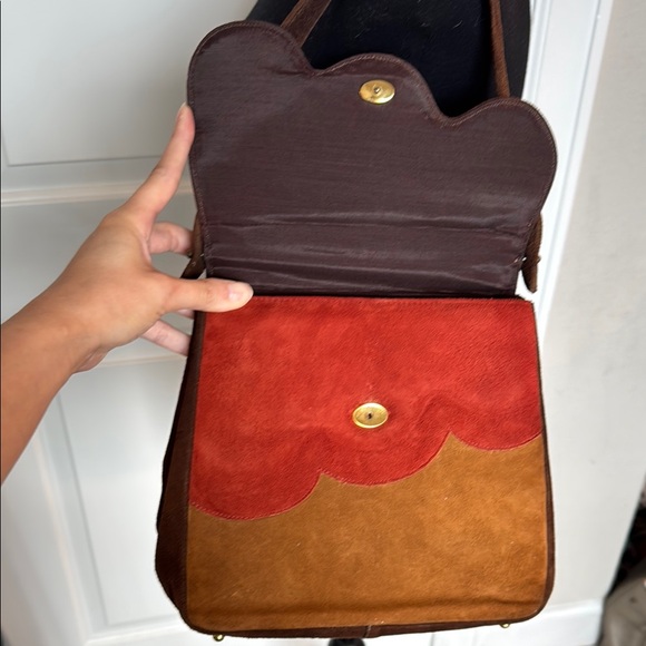 Vintage Brown and Red Suede Shoulder Bag w/ unique scalloped flap & snap button - Picture 2 of 10